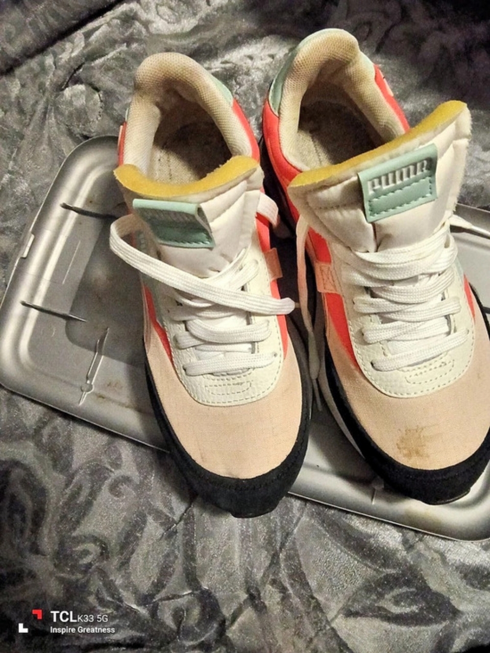 PUMA Future Rider Play On Fizzy Orange Color Block Sneakers in White & Red